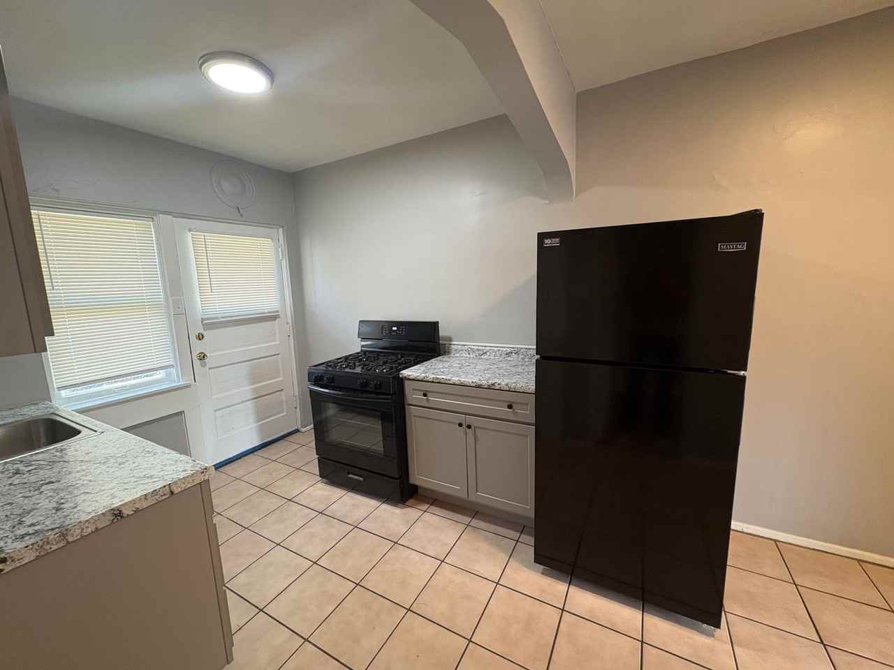 3440 Delor - Photo 5 of 7