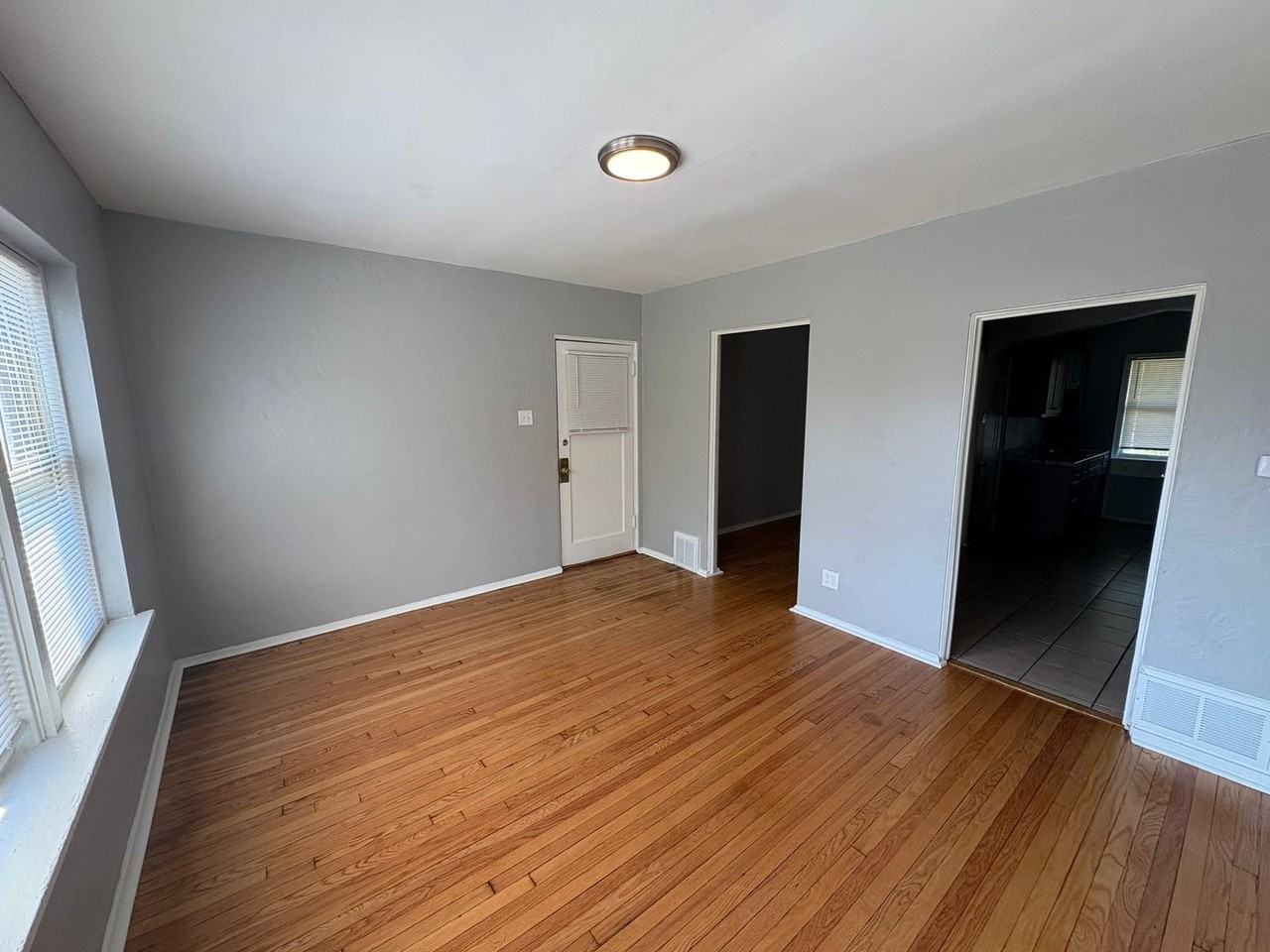 3440 Delor - Photo 6 of 7
