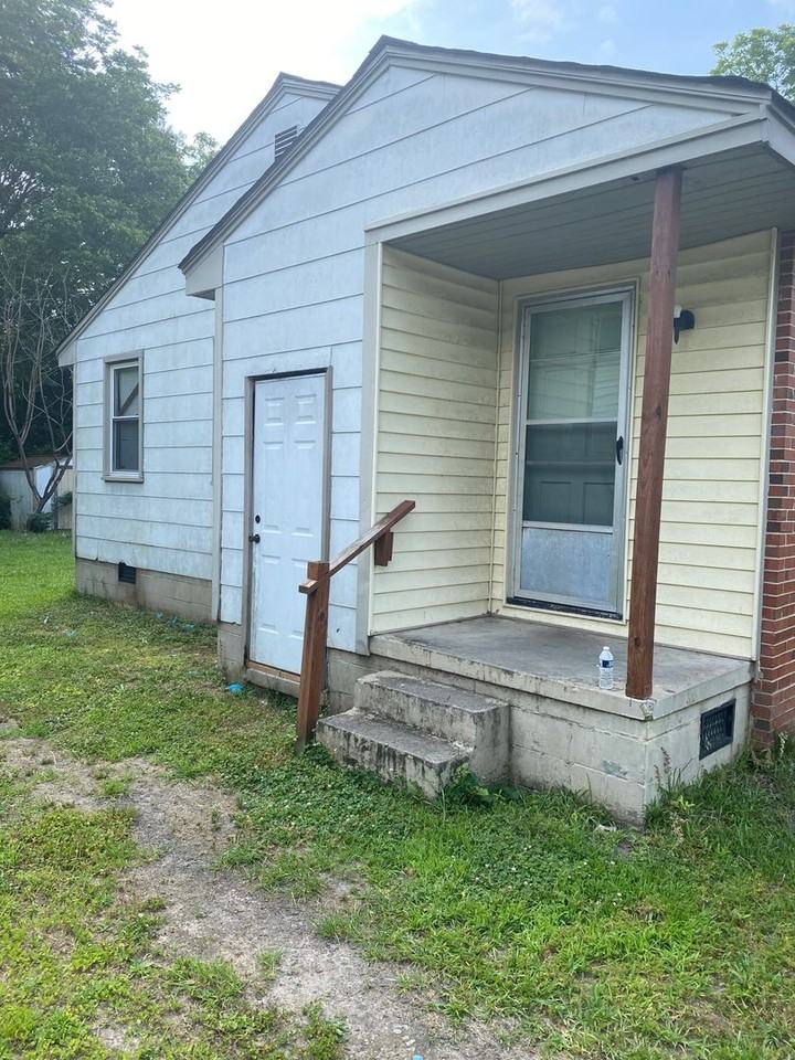 1407 Hyman Ave - Photo 3 of 13