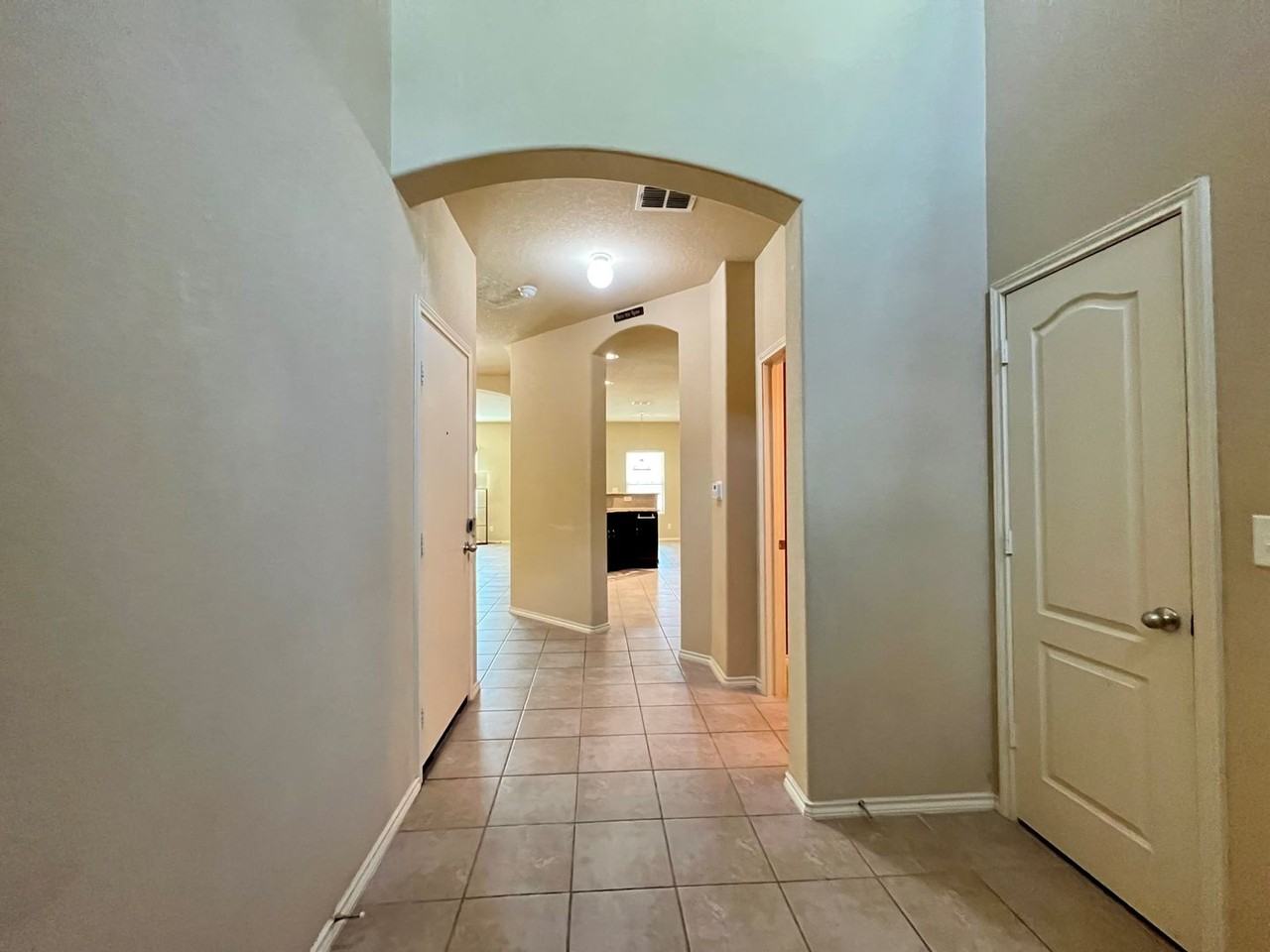 426 Tequila Rnch - Photo 4 of 25