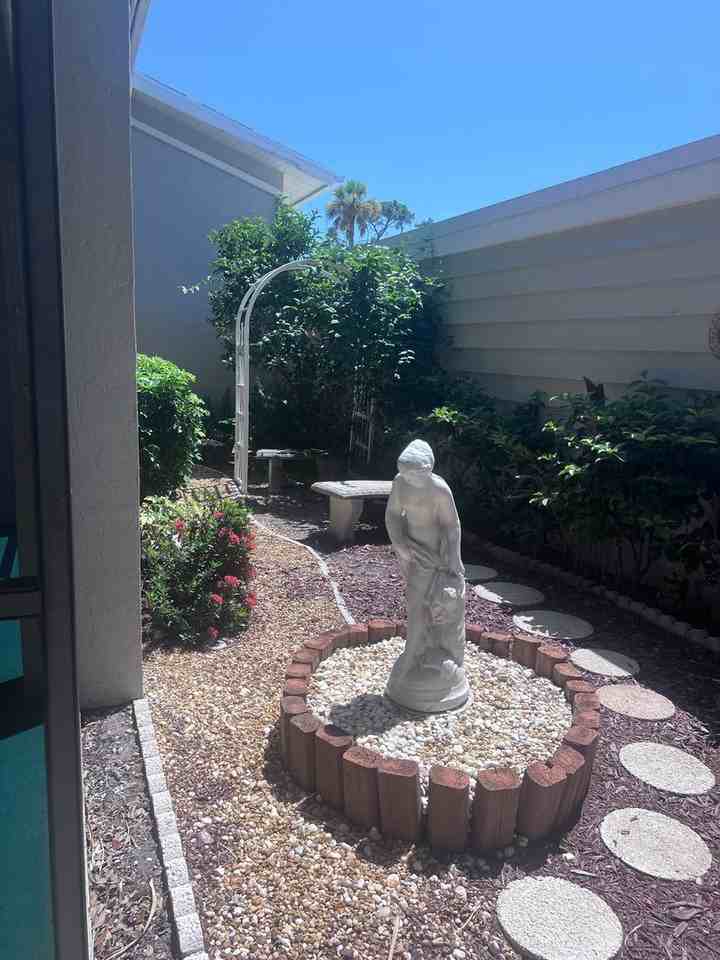 1504 Pine Lake Dr #4 - Photo 4 of 31