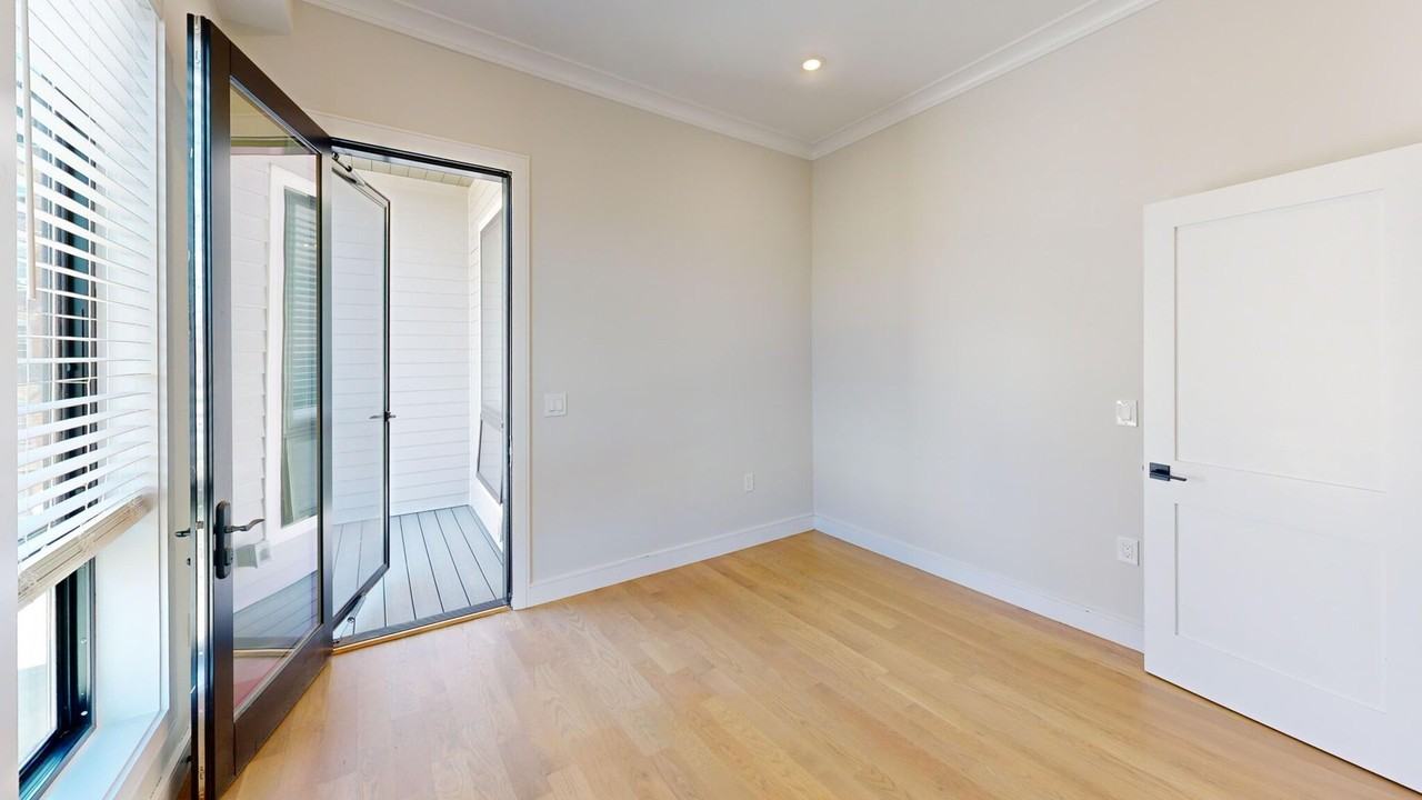 16 Highgate St - Photo 5 of 15