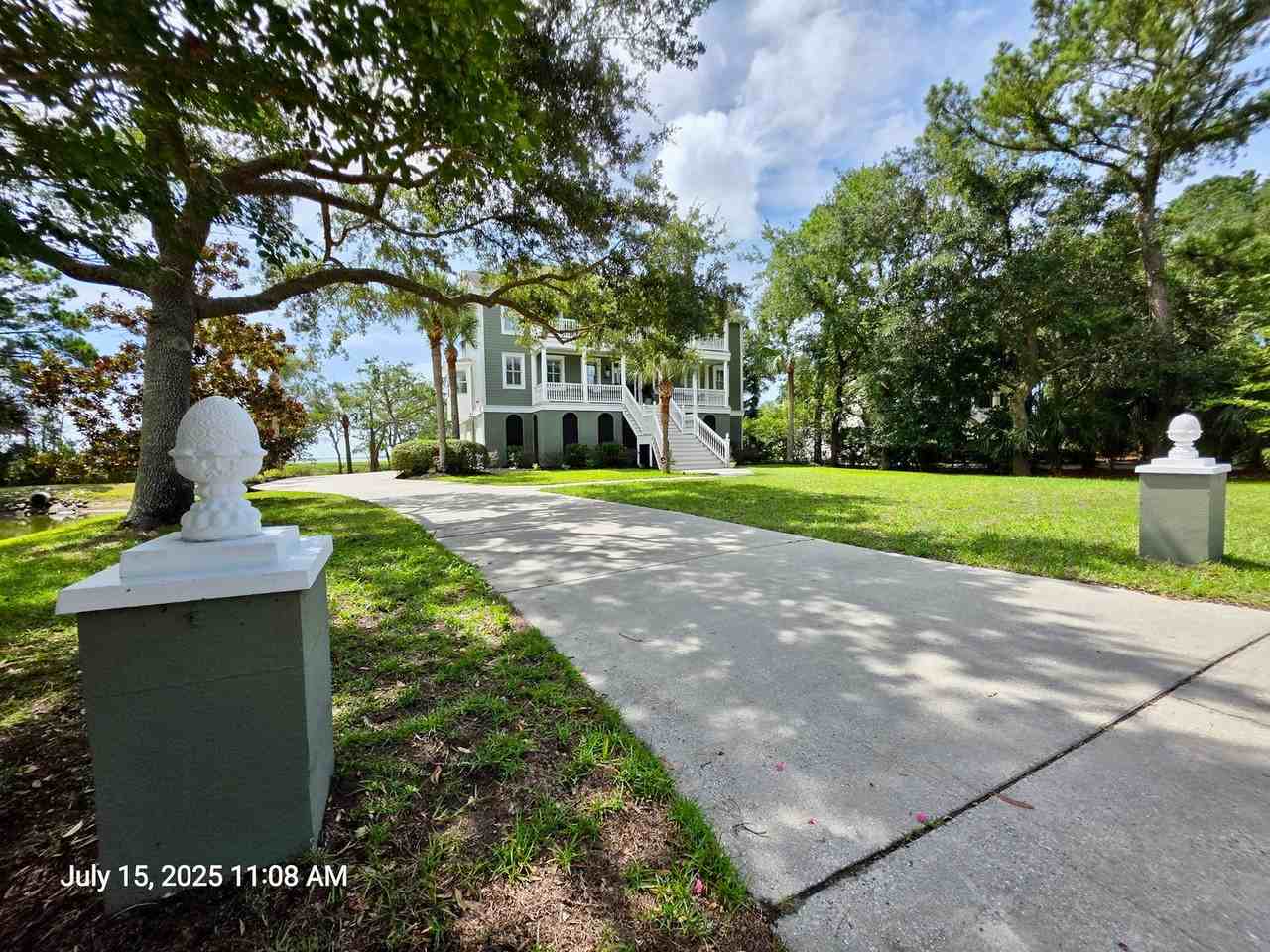 3044 Intracoastal View Dr - Photo 3 of 50