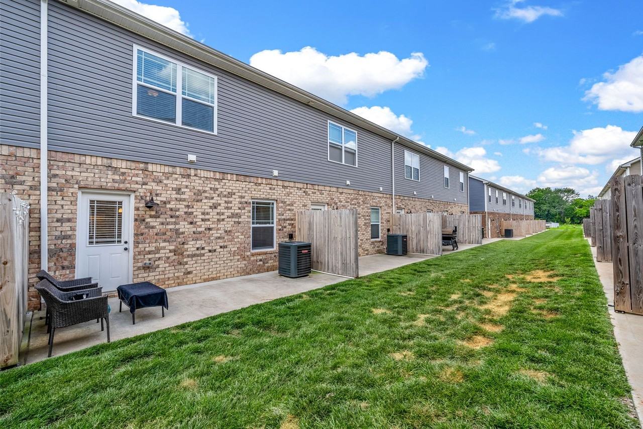 345 Fallow Cir - Photo 3 of 23