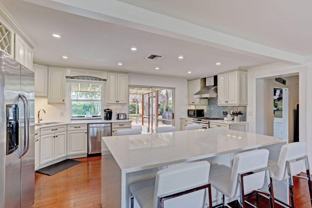 7115 Venetian Way - Photo 1 of 1