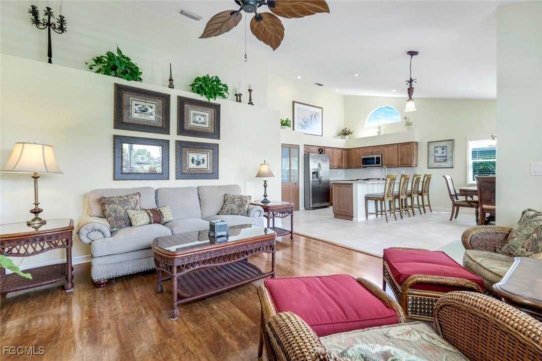 21580 Indian Bayou Dr Unit 582 #582 - Photo 6 of 44