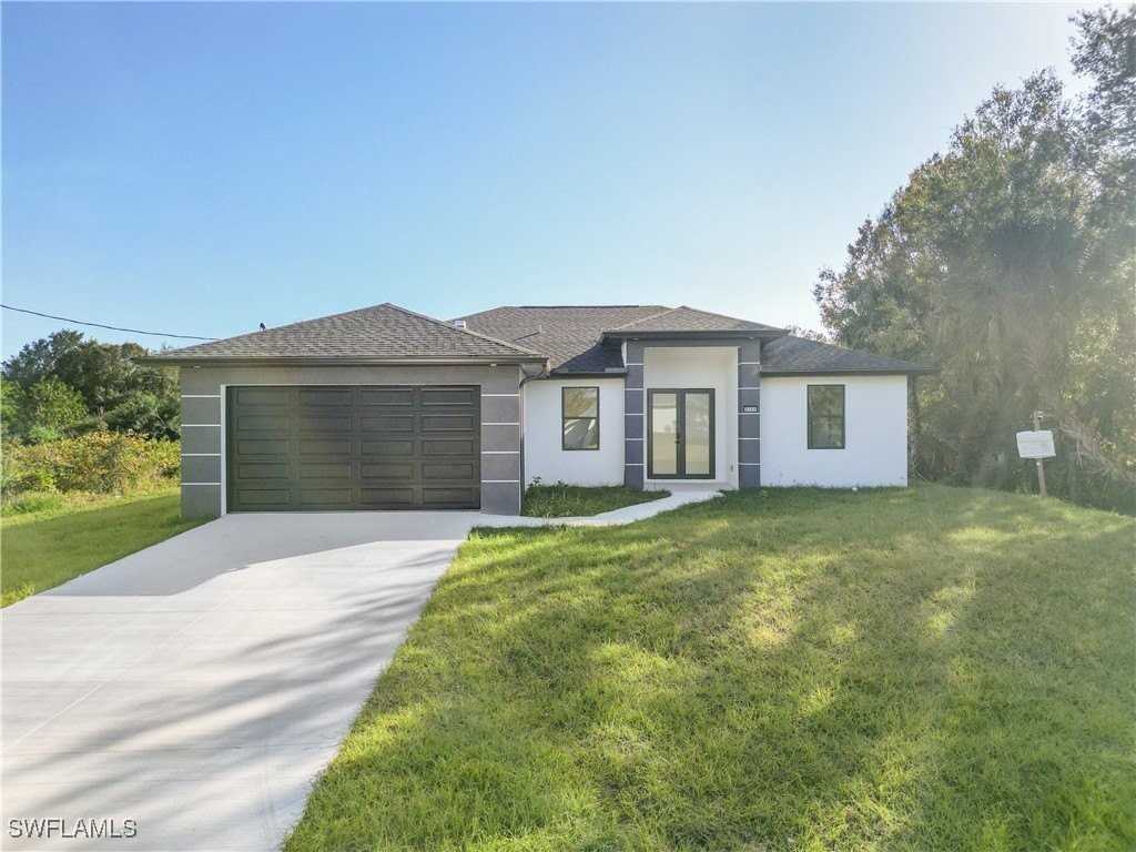 3781 La Rue Street - Photo 2 of 26