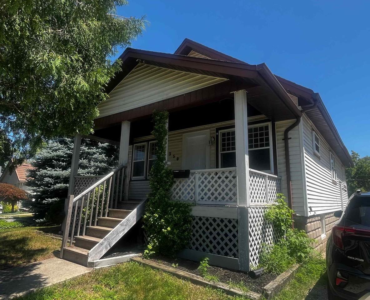 350 Russell St N #1 - Photo 2 of 21