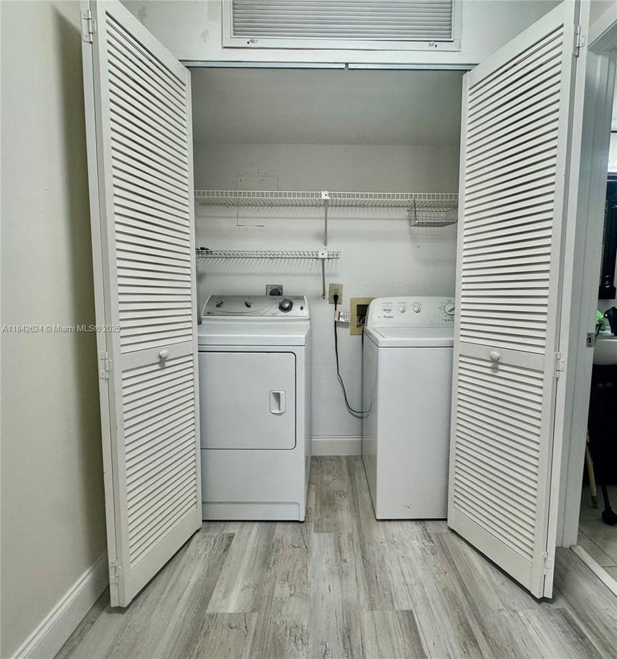 14346 Sw 96th Ln - Photo 3 of 8