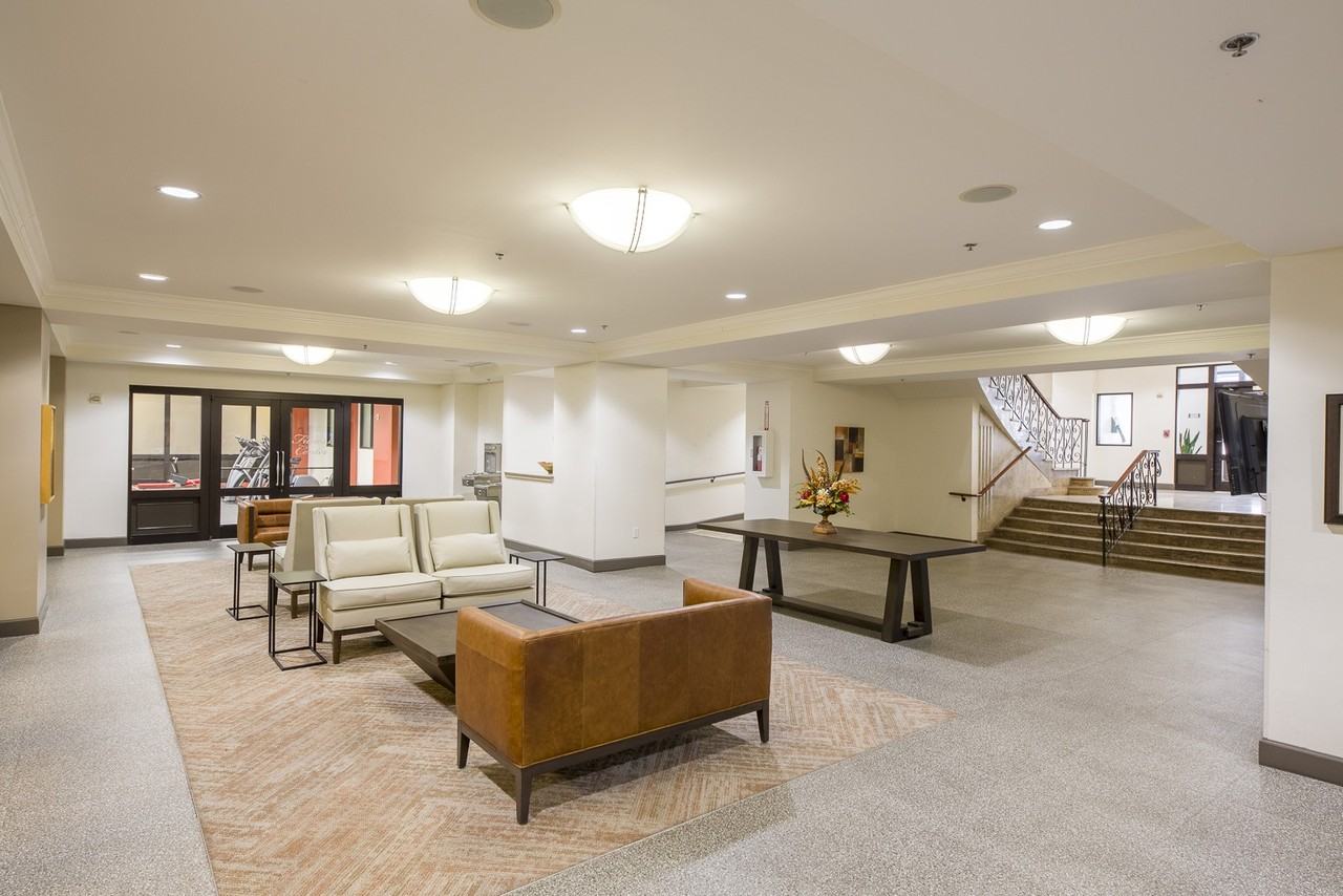 The Carling Apartments - Photo 3 of 28