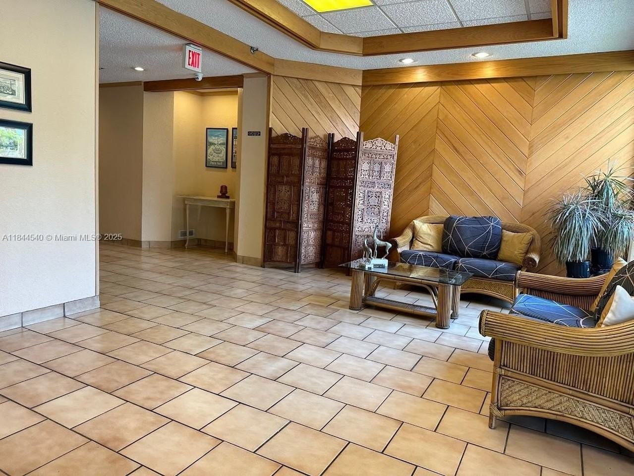 20850 San Simeon Way #407-5 - Photo 3 of 24