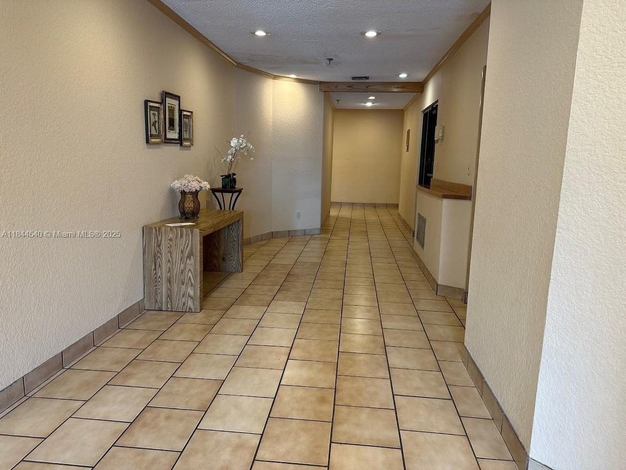 20850 San Simeon Way #407-5 - Photo 6 of 24