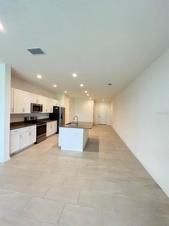 8684 Canyon Creek Trail - Photo 4 of 16