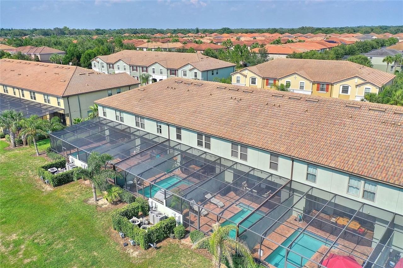 4607 Terrasonesta Dr - Photo 4 of 45