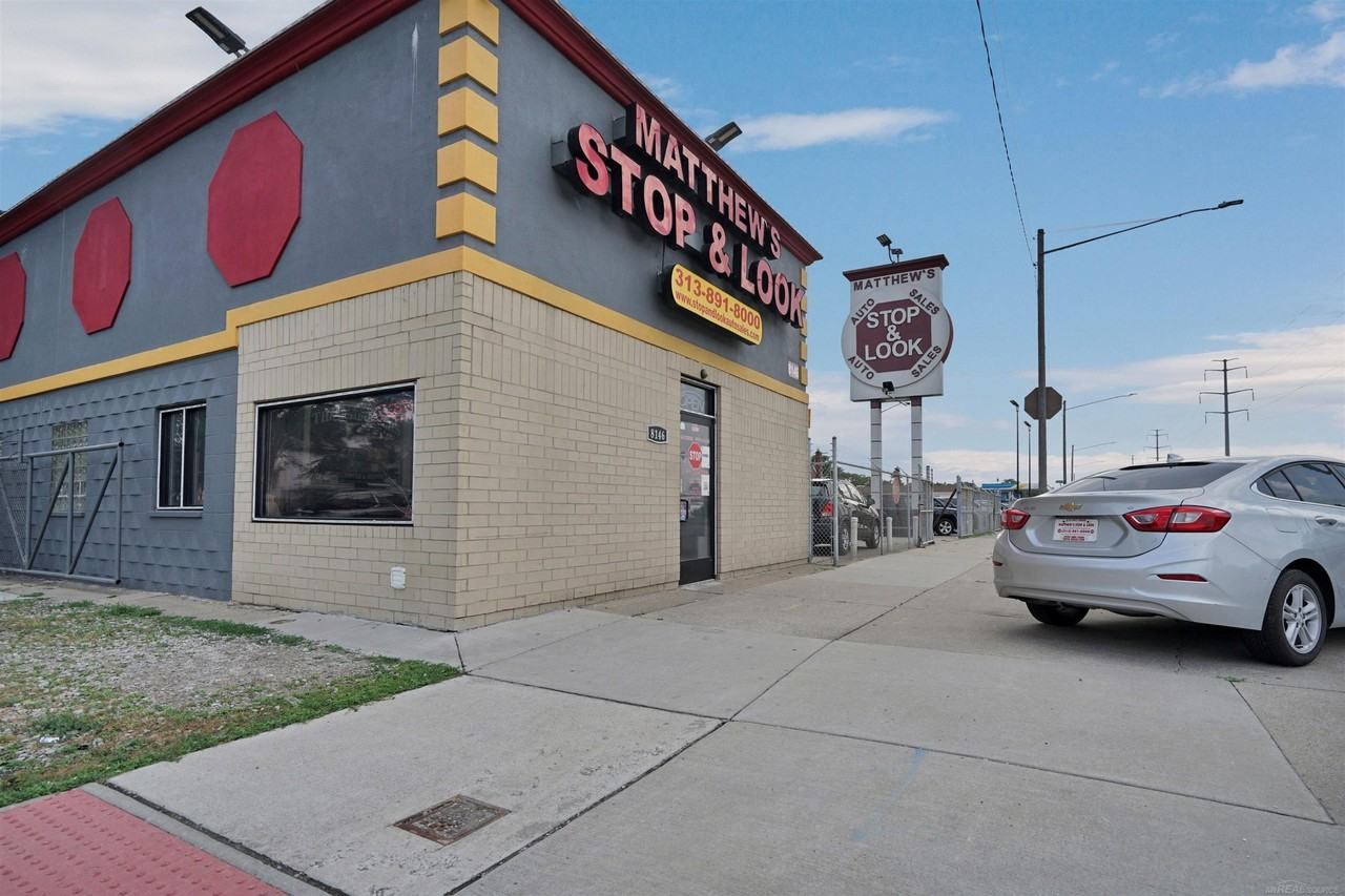 8146 E 8 Mile Rd - Photo 2 of 12