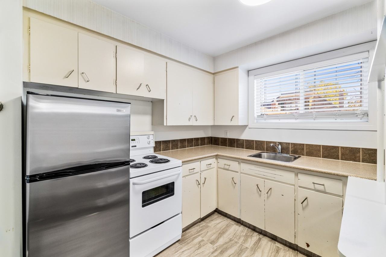 2158 - 2158 Halifax St #7