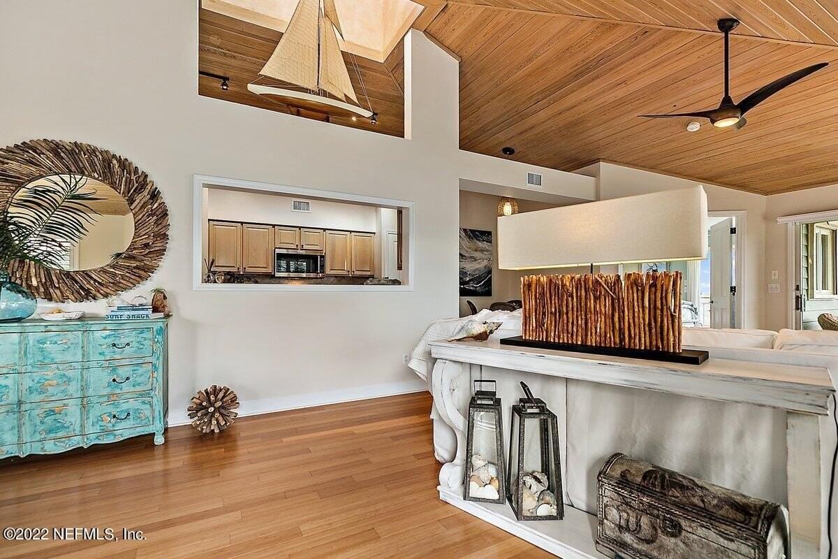 178 Sea Hammock Way - Photo 6 of 34