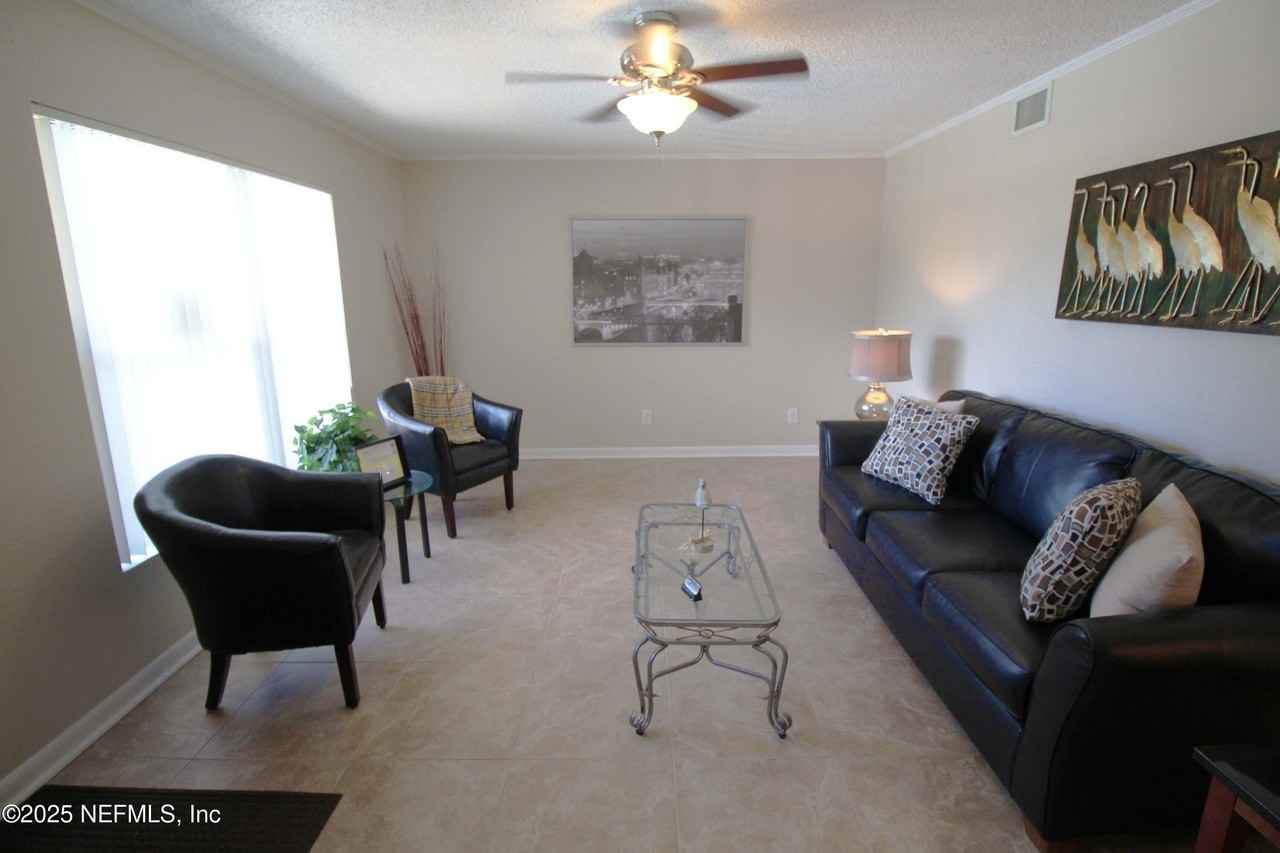 1920 Dean Rd #A - Photo 3 of 22