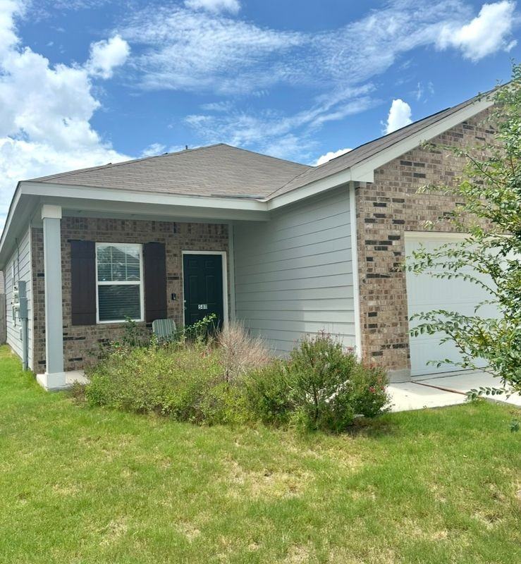 5811 Rue Picasso - Photo 2 of 14