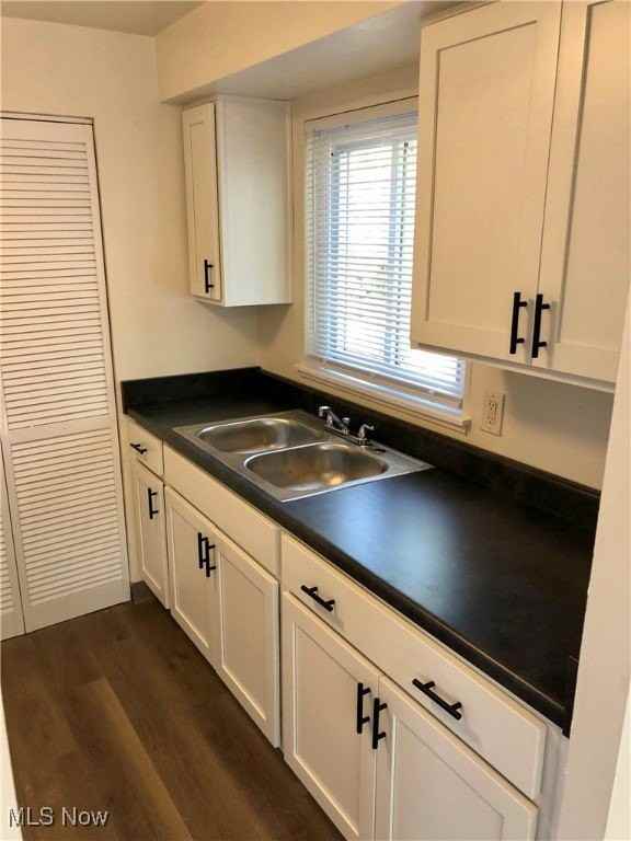 2789 Noble Rd Apt 1 #1 - Photo 3 of 10