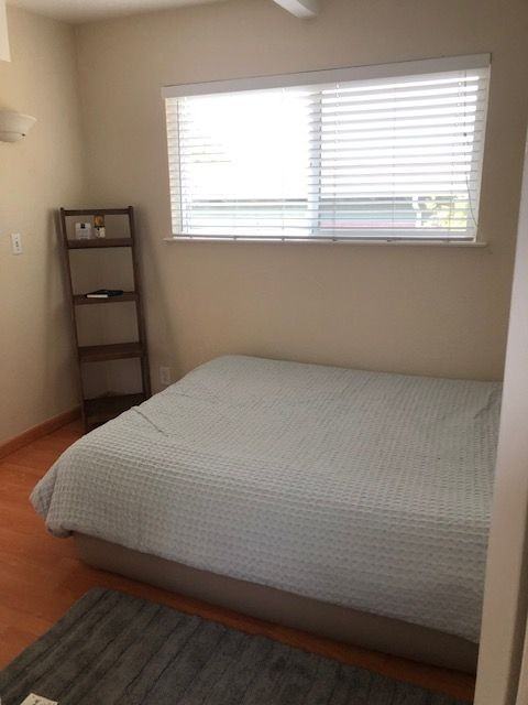 340 Gifford Ave - Photo 3 of 5