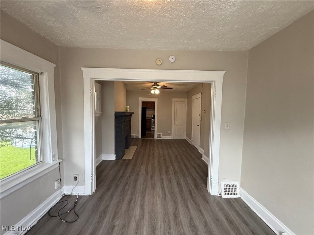 8208 Denison Ave Apt 6 #6 - Photo 3 of 10