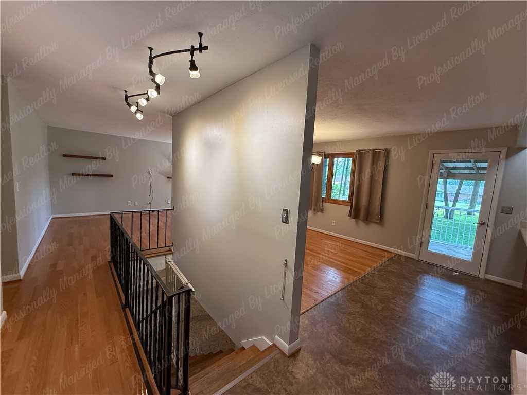 1442 Fudge Dr - Photo 5 of 50