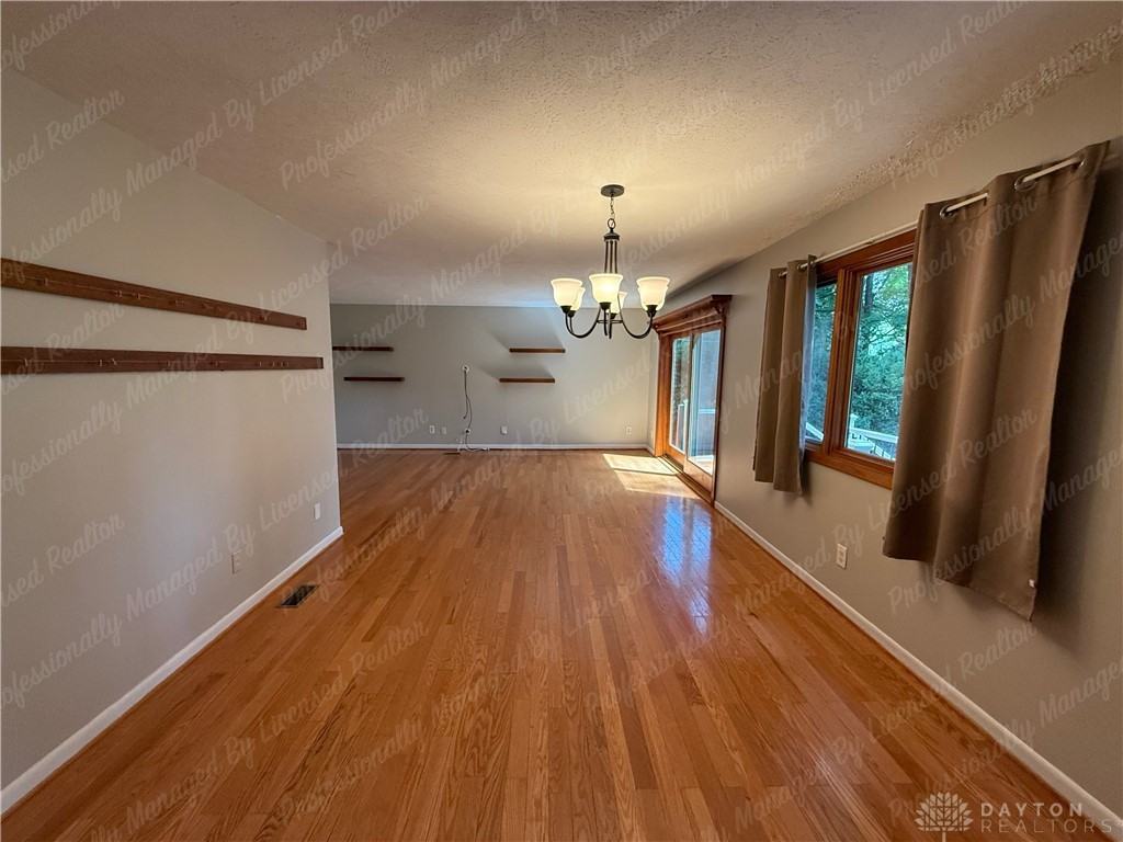 1442 Fudge Dr - Photo 6 of 50