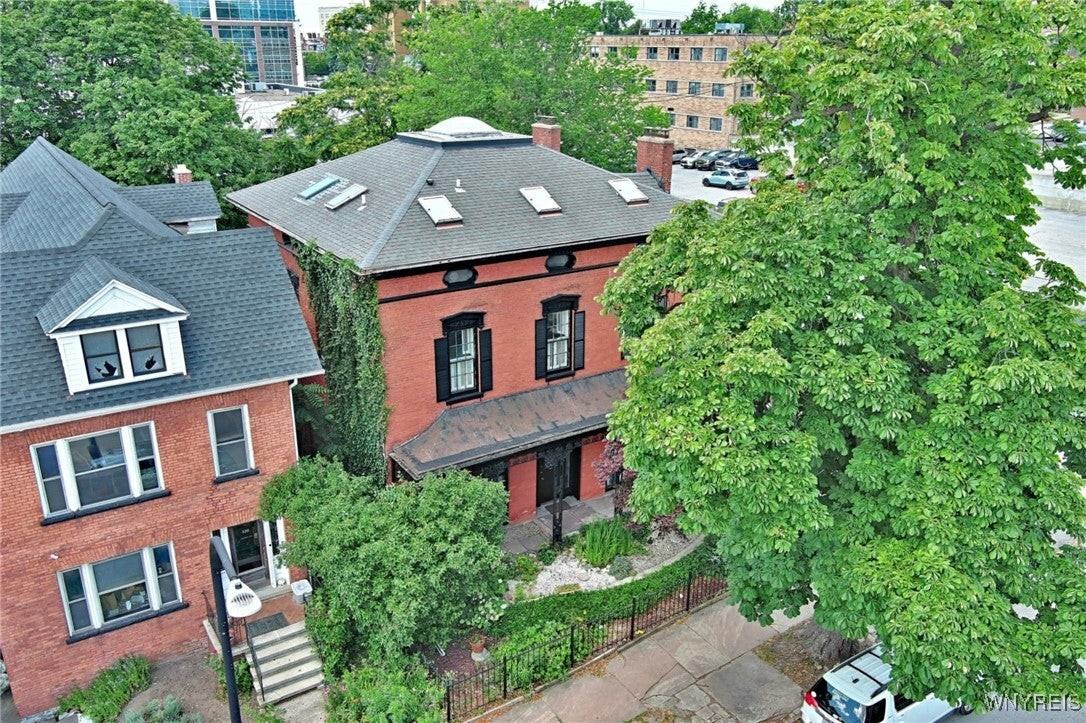 522 Franklin St - Photo 4 of 30