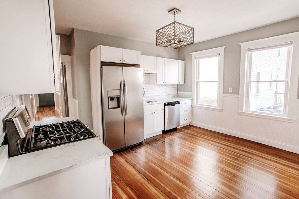 177 Minot St - Photo 7 of 18