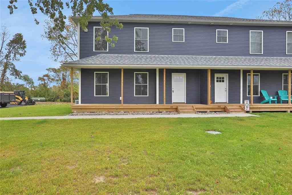 108 Clarke's Lane - Photo 2 of 23