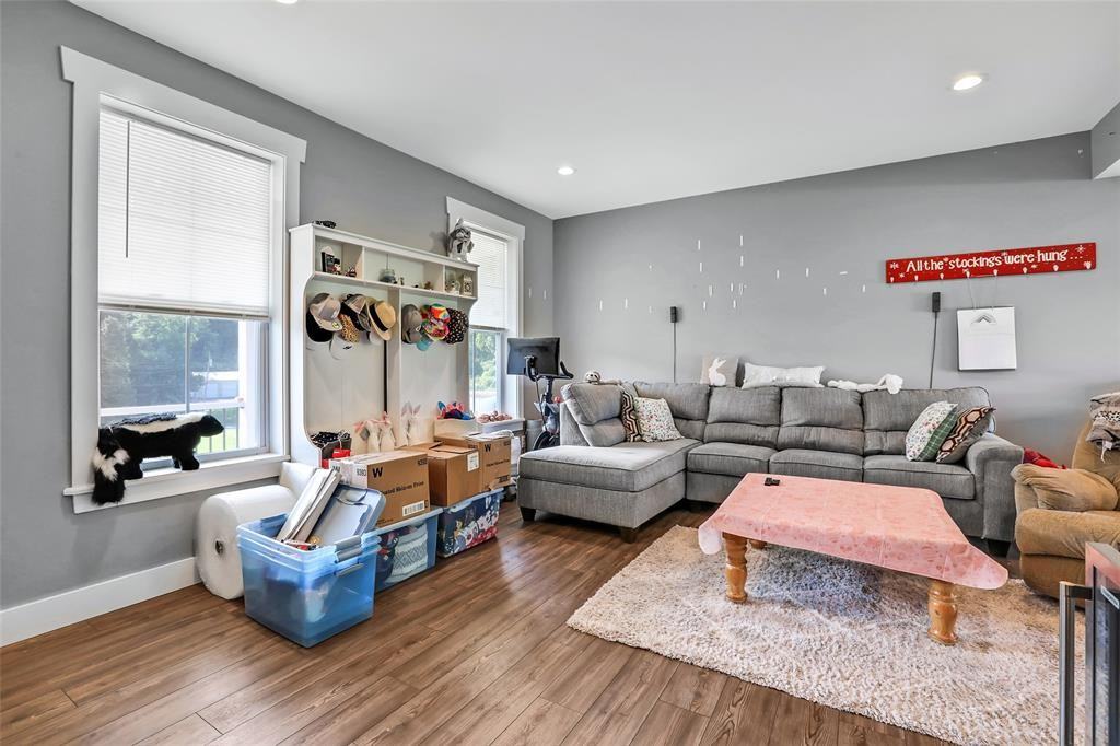 140 Pancake Hollow Road - Photo 5 of 23