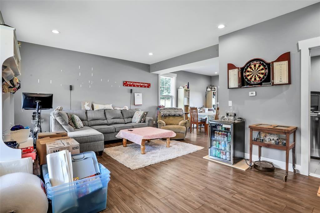 140 Pancake Hollow Road - Photo 6 of 23