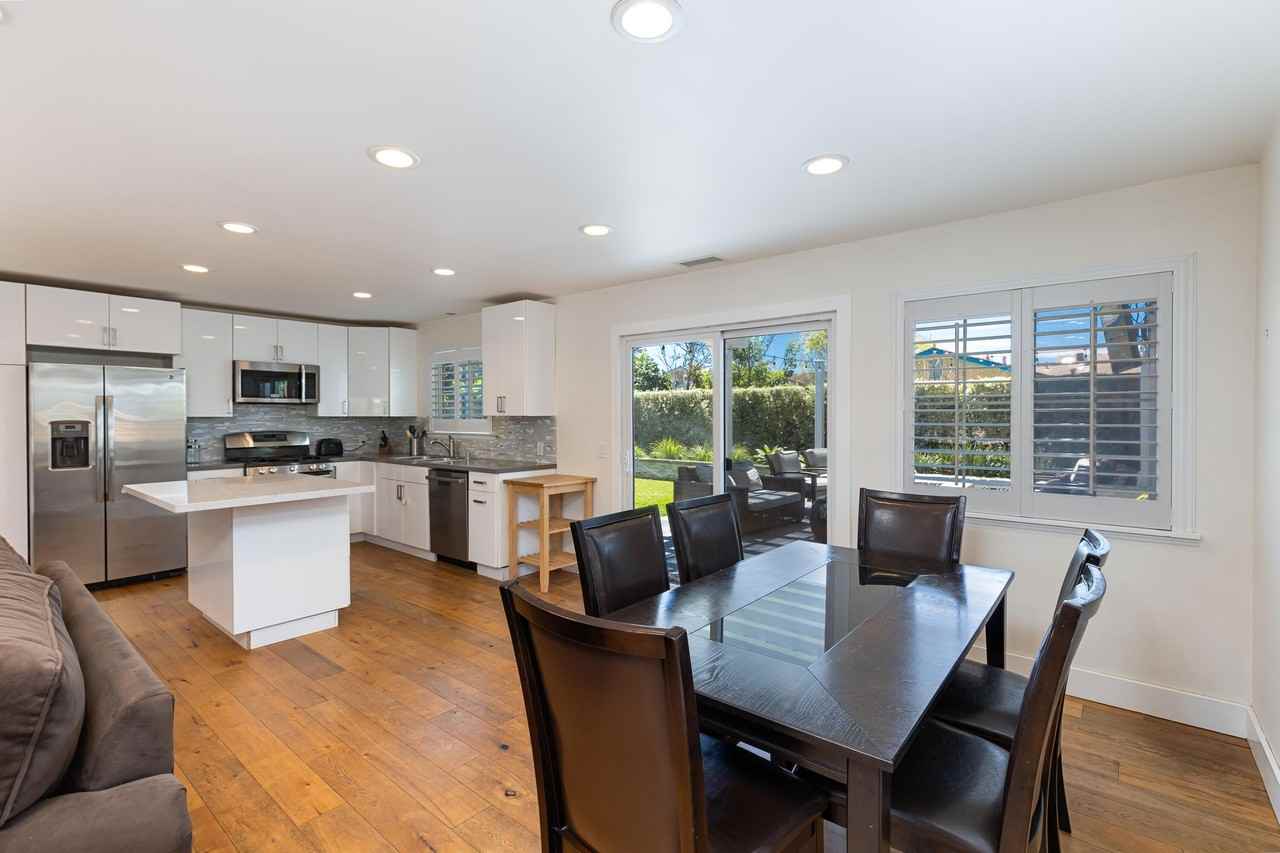 5071 Del Monaco Drive - Photo 7 of 18