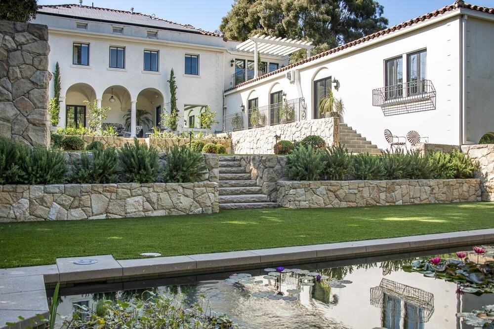 204 Hot Springs Rd - Photo 3 of 50