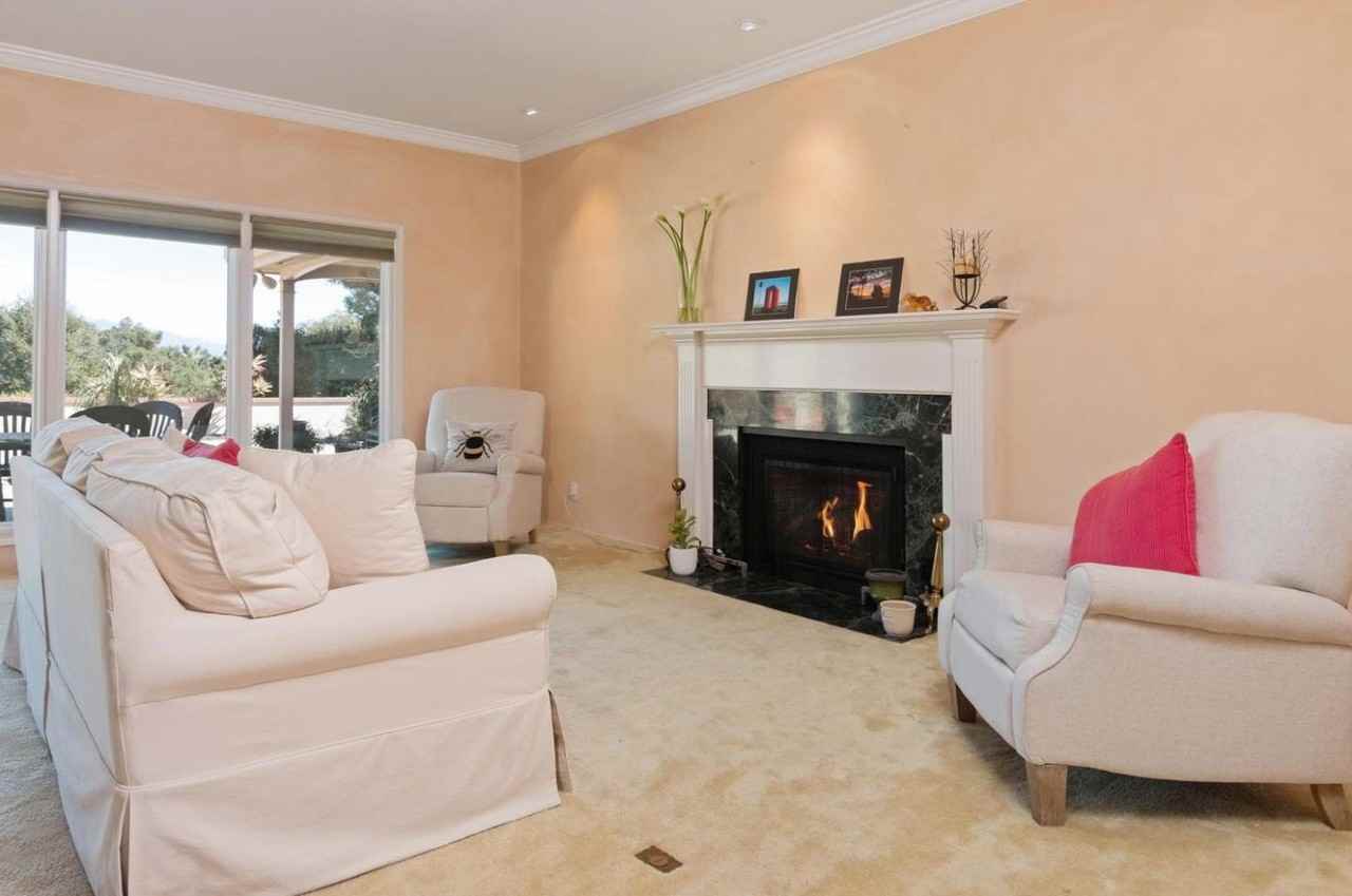 4460 Via Alegre - Photo 4 of 28