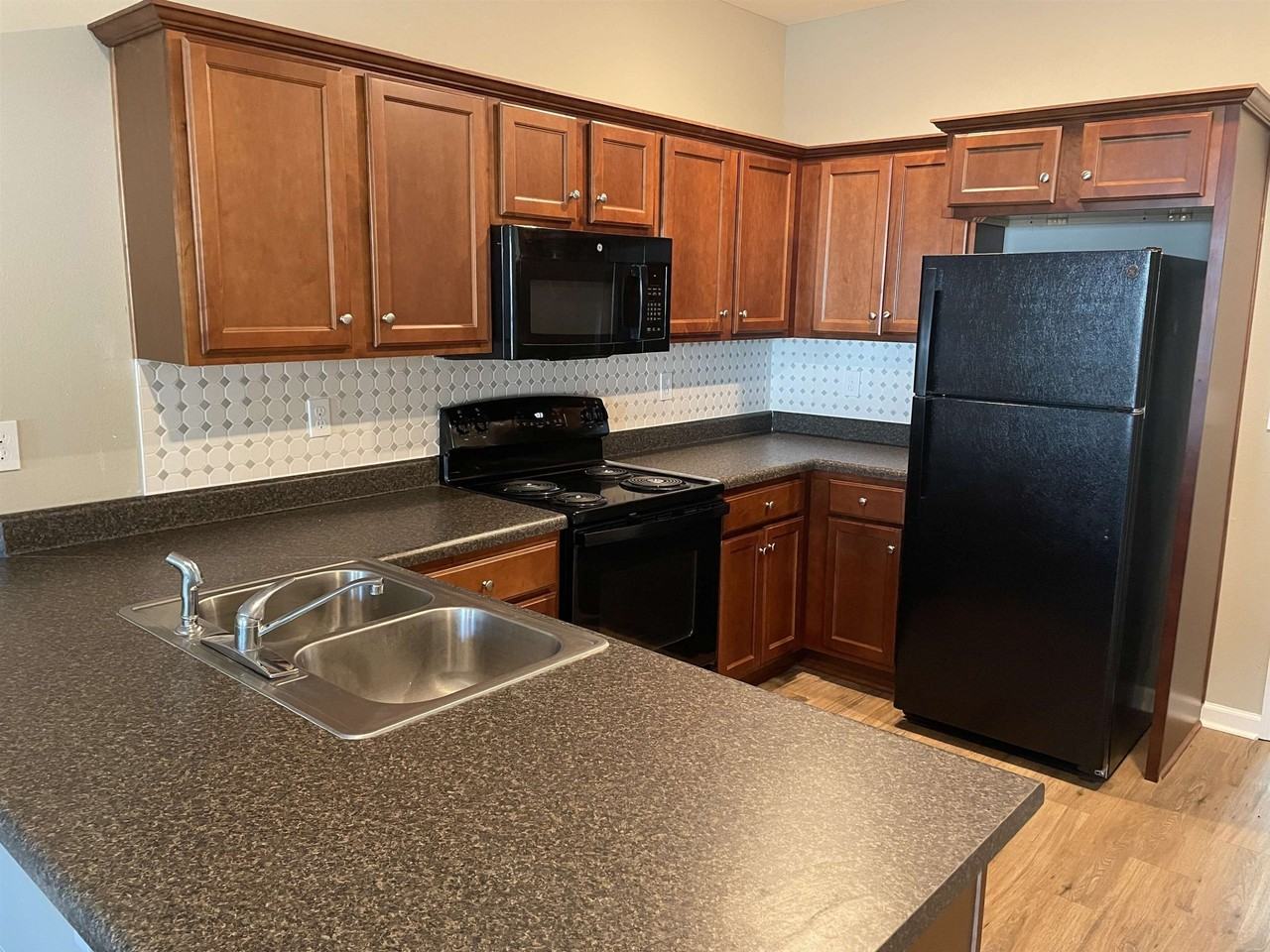 2249 Del Carmel Way - Photo 4 of 16