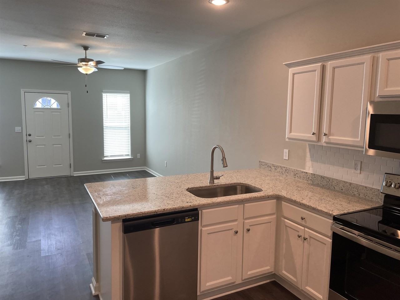 2272 Del Carmel Way - Photo 2 of 15