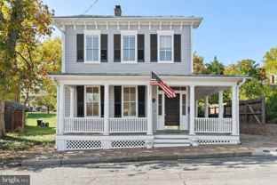 209 N Washington St - Photo 1 of 1