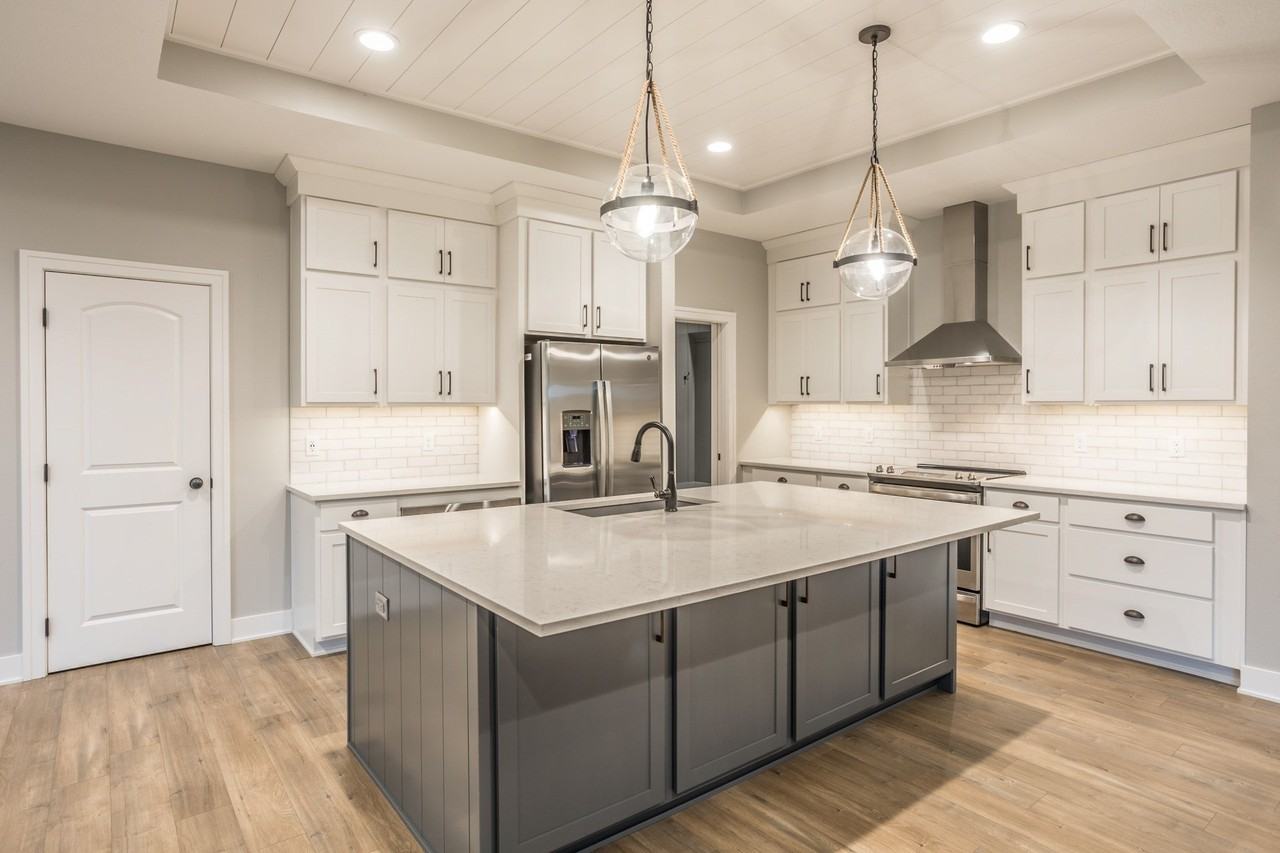 3307 Se 20th St - Photo 5 of 22