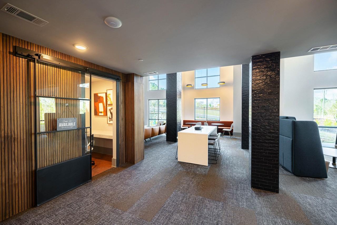 Linz Holly Springs - Photo 5 of 28