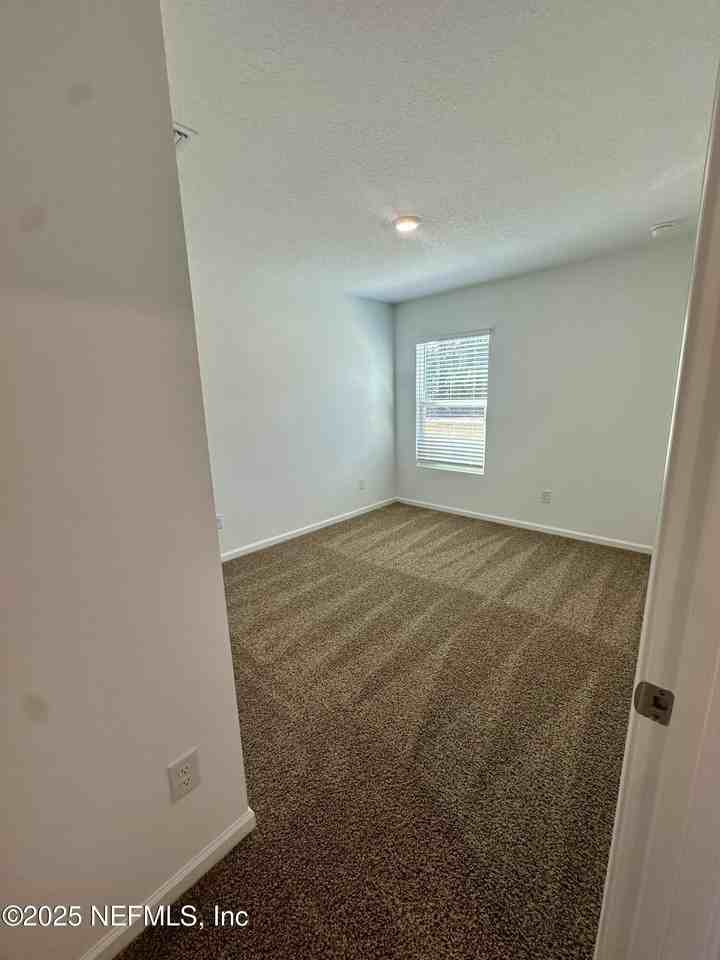 9 Red Oak Pl - Photo 4 of 22