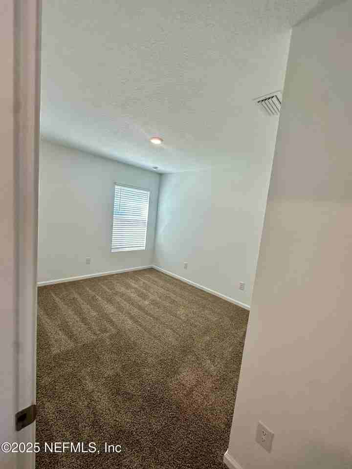 9 Red Oak Pl - Photo 5 of 22