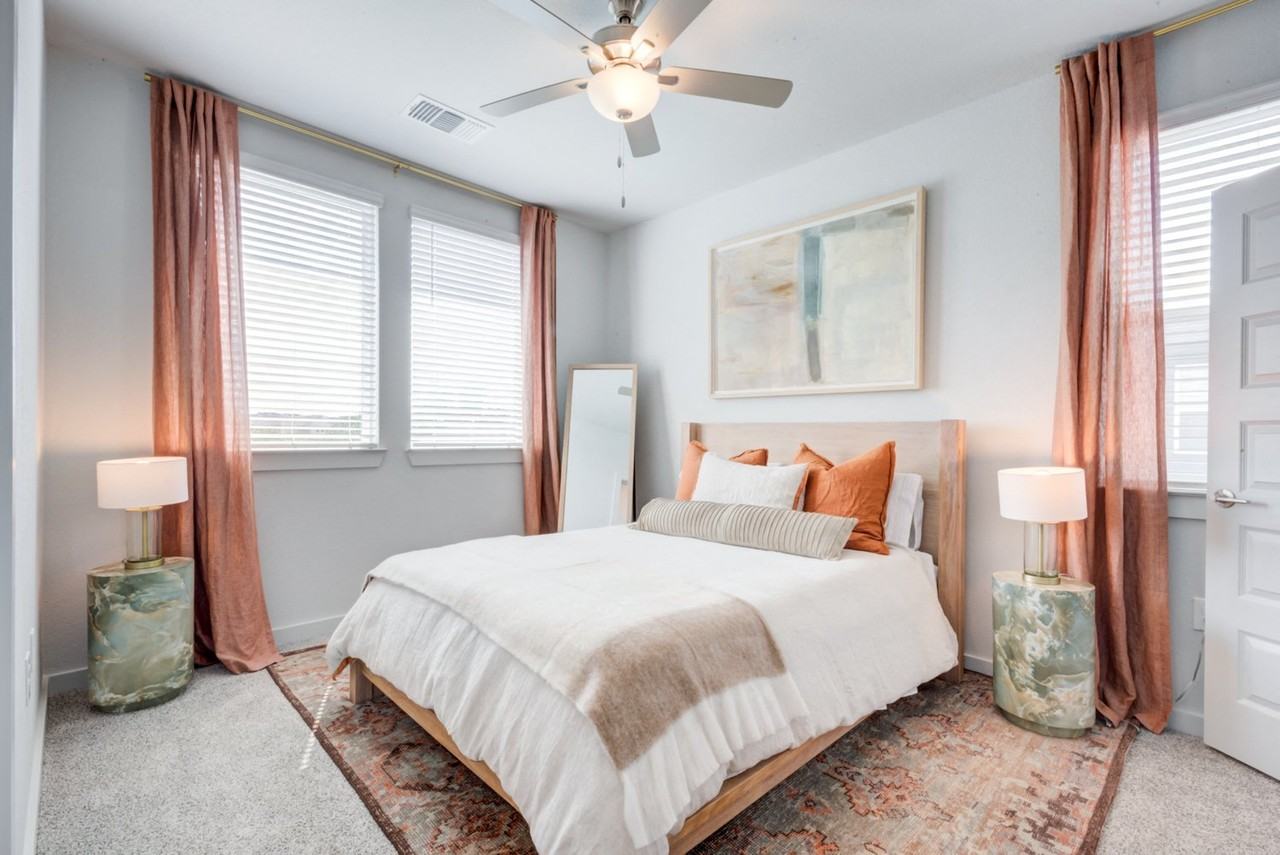 YardHomes® Juniper Pointe - Photo 5 of 21