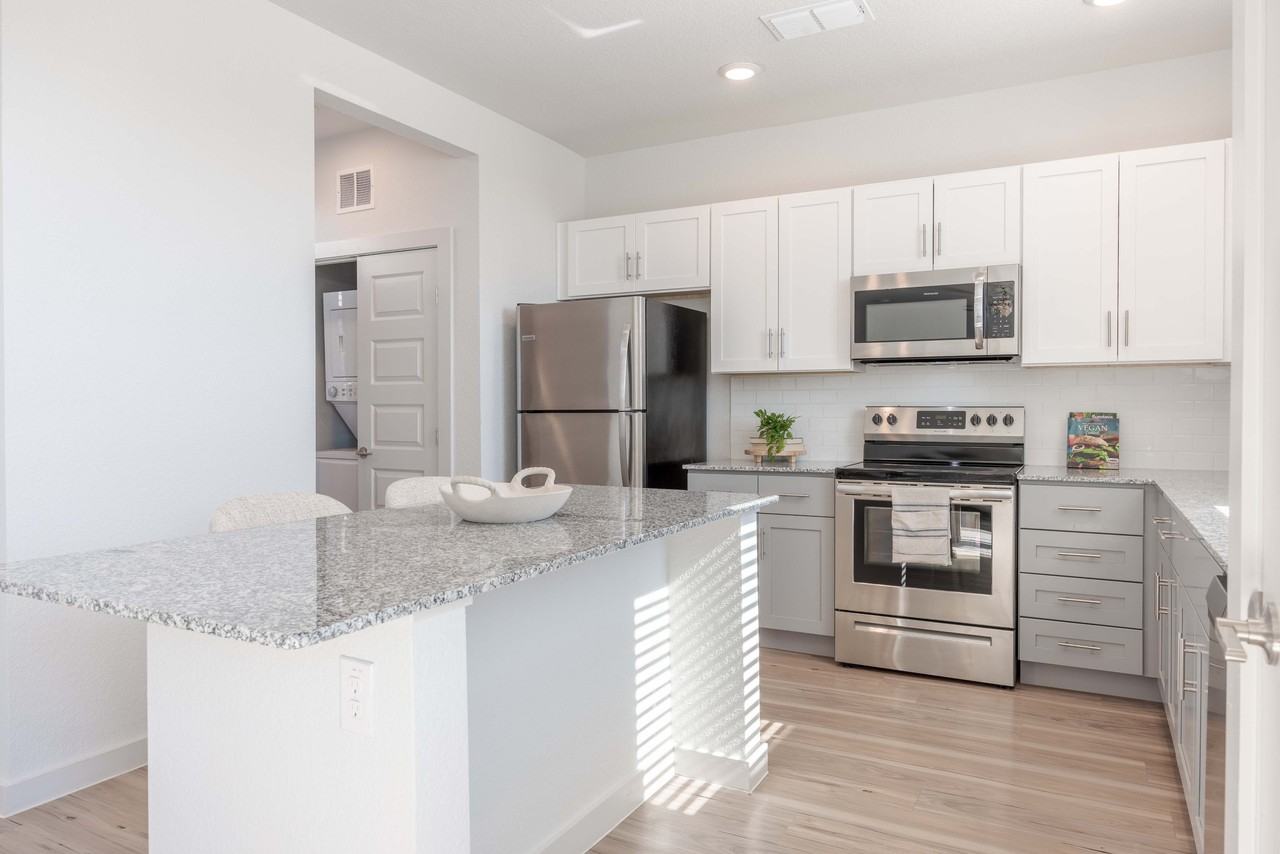 YardHomes® Meadow Lake - Photo 5 of 28