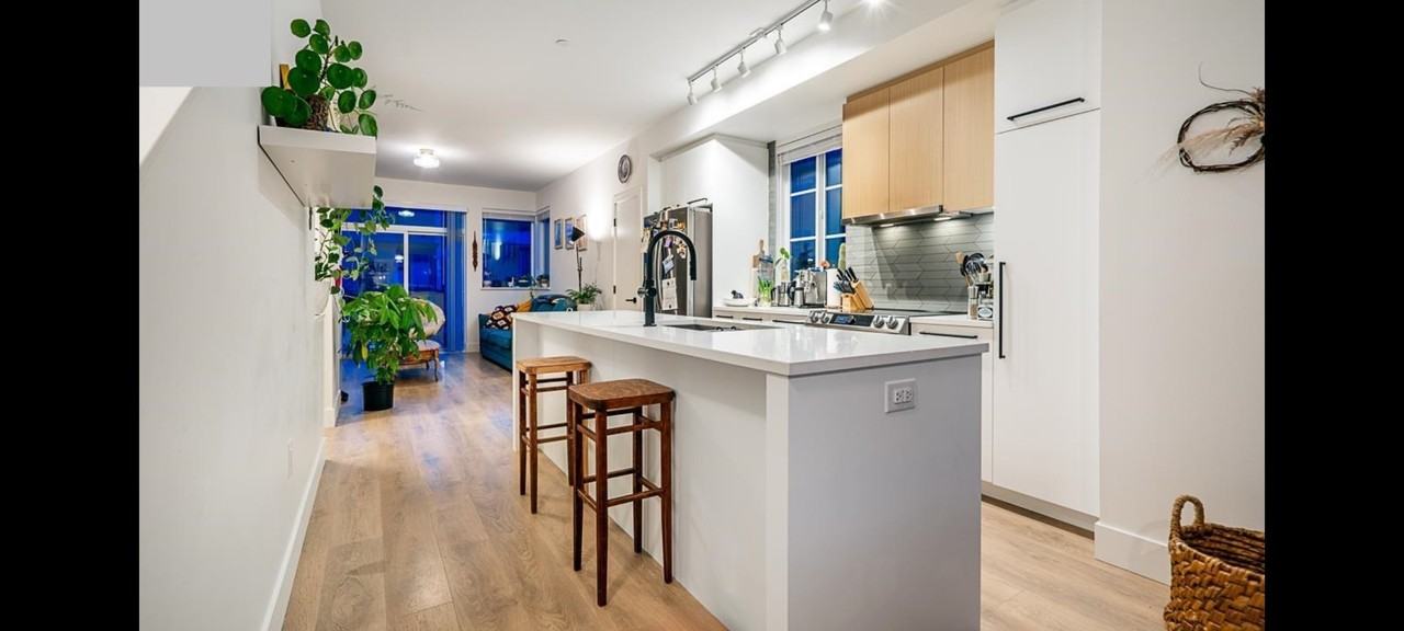 38023 Keel Way - Photo 2 of 6