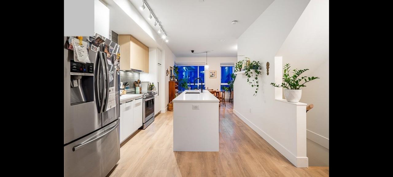 38023 Keel Way - Photo 3 of 6