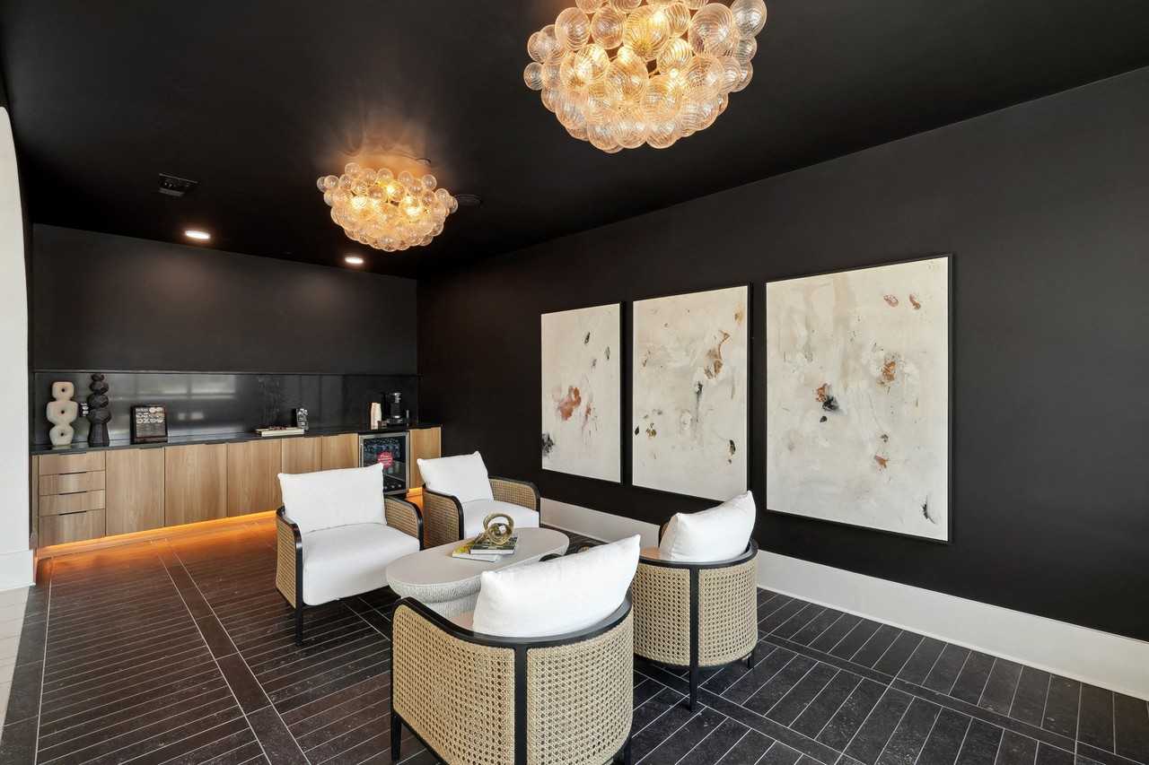 Solay Carnes Crossroads - Photo 6 of 29