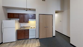 featured image of 422 Heywood Ave