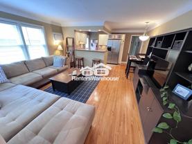 2110 Grand Ave S - Photo 1 of 1